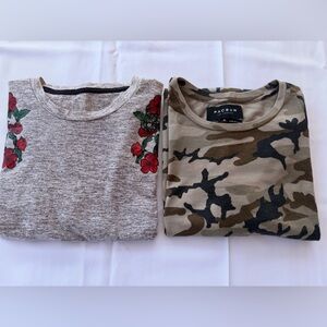Bundle of 2 tee shirts Hollister and PACSUN size medium